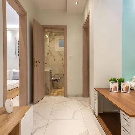 F & B Collection - Close To Seaside Boardwalk Apartment Thessaloniki