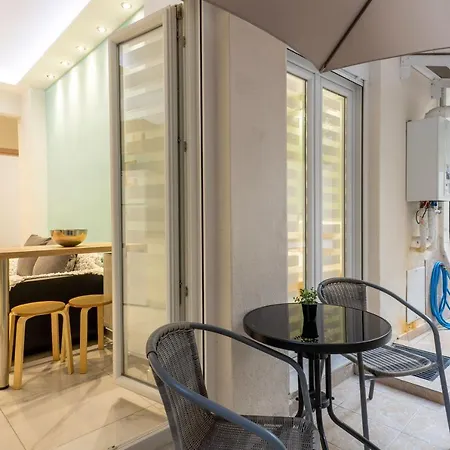 F & B Collection - Close To Seaside Boardwalk * Thessaloniki