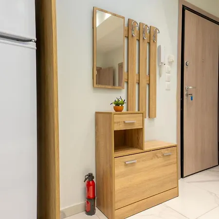 F & B Collection - Close To Seaside Boardwalk Apartment Thessaloniki