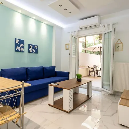 F & B Collection - Close To Seaside Boardwalk Thessaloniki