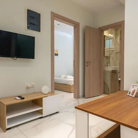 F & B Collection - Close To Seaside Boardwalk Apartament *